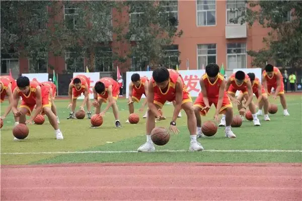 为什么篮球训练报告需要包含心理状态分析_0